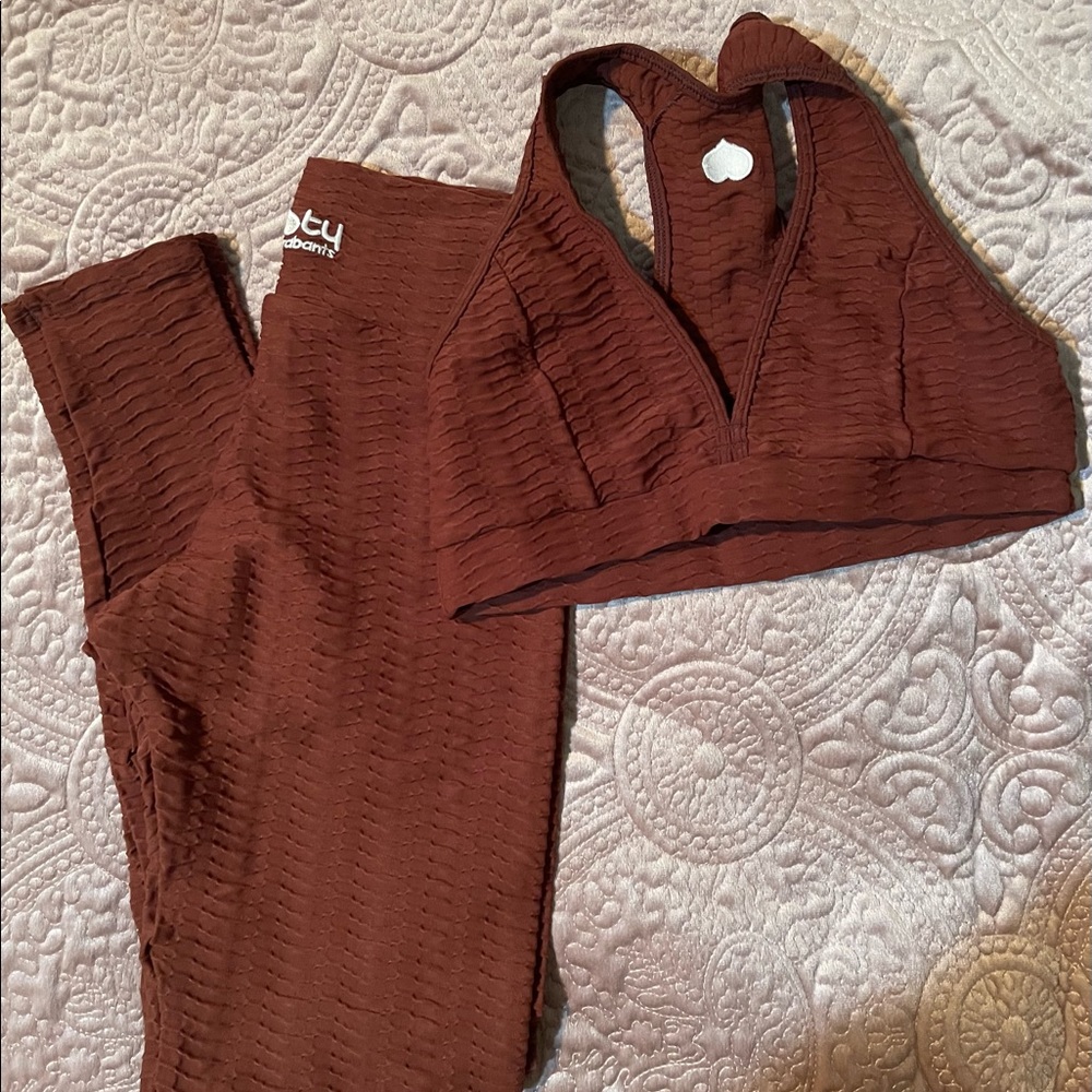 Booty By Brabants brown leggings set sports bra and leggings